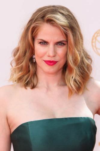 Anna Chlumsky Measurements